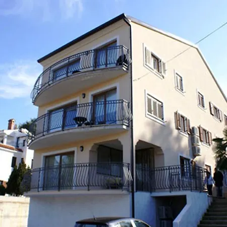 Apartment & Elda *